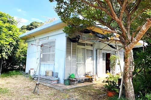 今帰仁村湧川貸家の外観